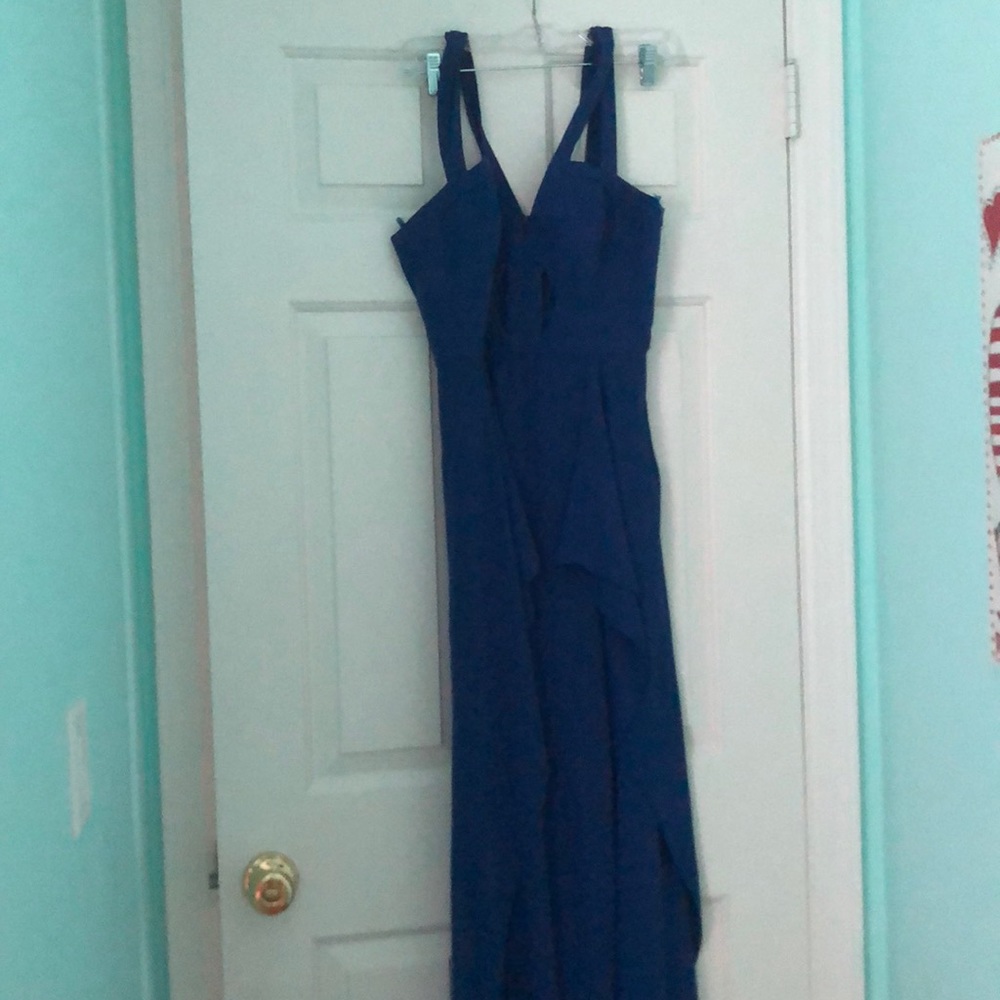 BCBG MAX AZRIA cut out gown - Picture 2 of 3